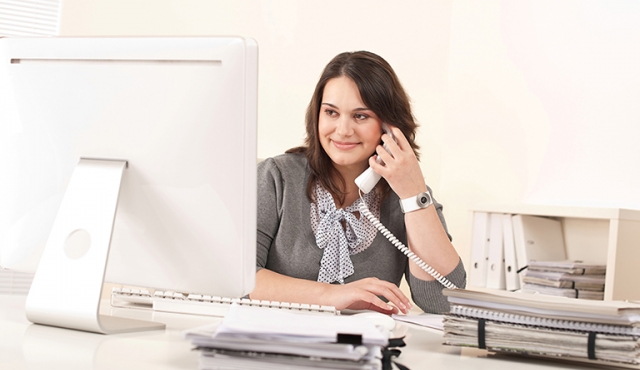 8 actions the secretary should never do through the dental office's WhatsApp