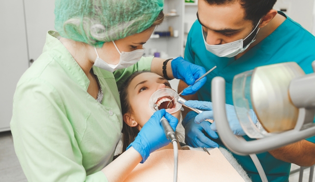 Pasantías de Estudiantes de Odontología: regulación y responsabilidades